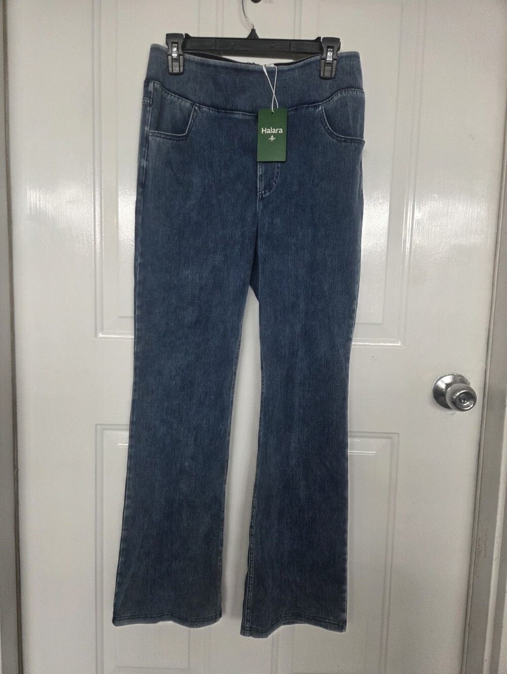 HALARA Blue Stretch Flare Jeans for Women sz L NWT TRENDY